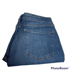 a.n.a NWT mid rise skinny jeans size 10 no distressing